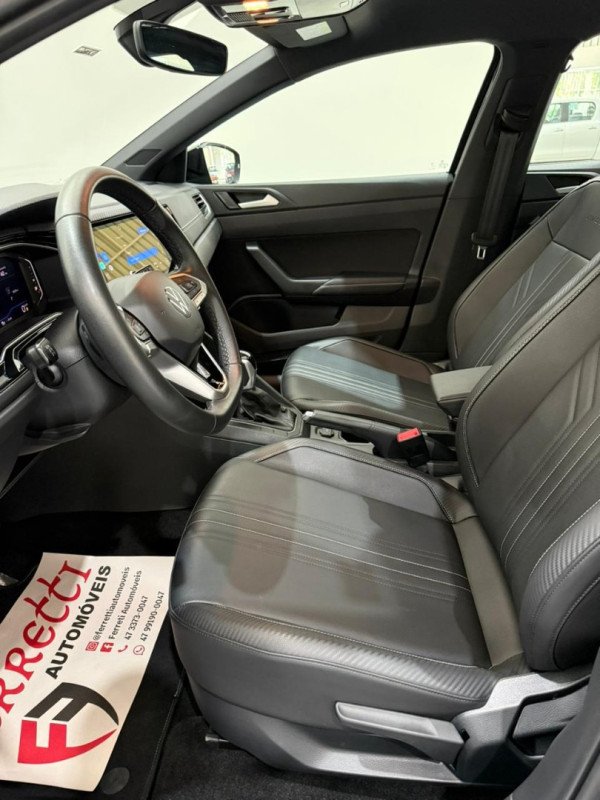 VOLKSWAGEN Nivus 1.0 4P FLEX 200 TSI HIGHLINE TURBO AUTOMÁTICO