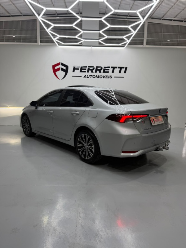 TOYOTA Corolla 1.8 16V 4P FLEX HÍBRIDO ALTIS A PREMIUM AUTOMÁTICO CVT
