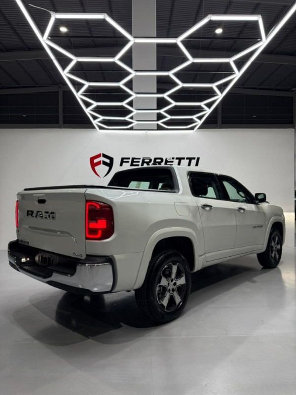 RAM Rampage 2.2 4P LARAMIE TURBO DIESEL 4X4 AUTOMÁTICO