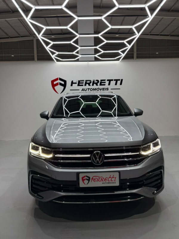 VOLKSWAGEN Tiguan 2.0 16V 4P TSI 300 TURBO R-LINE AUTOMÁTICO