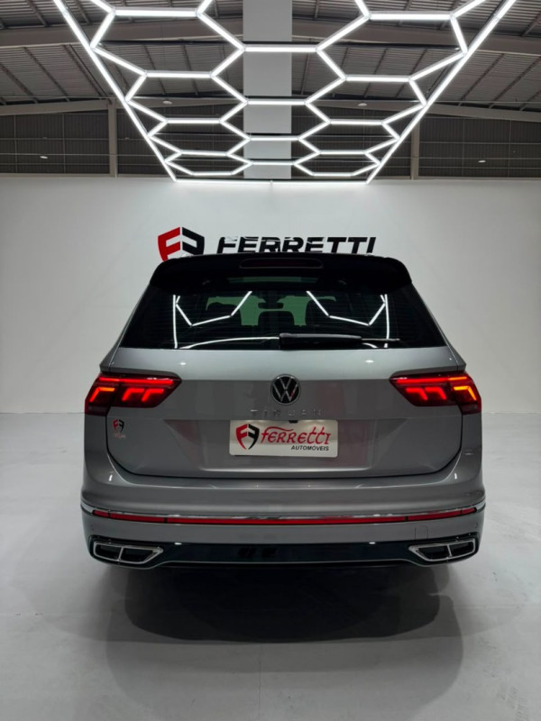 VOLKSWAGEN Tiguan 2.0 16V 4P TSI 300 TURBO R-LINE AUTOMÁTICO