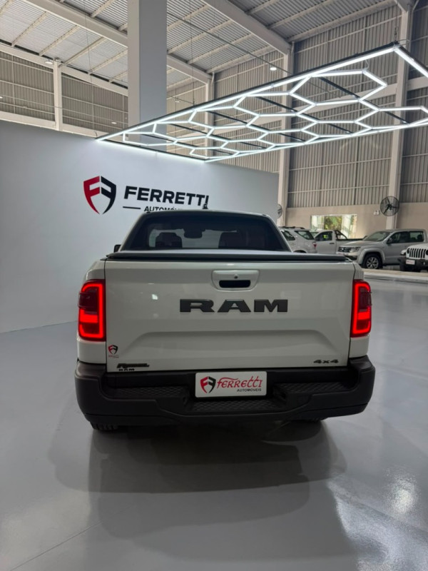 RAM Rampage 2.0 4P HURRICANE 4 TURBO REBEL 4X4 AUTOMÁTICO