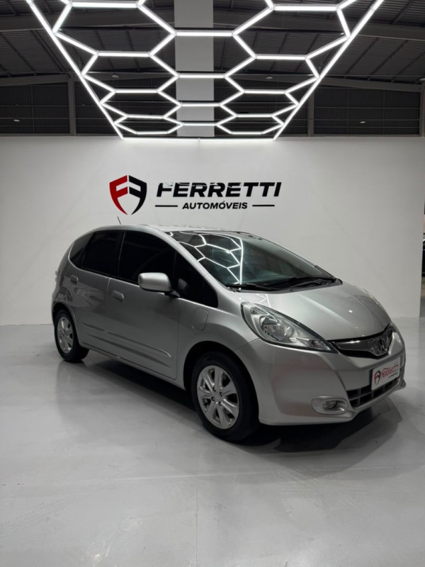 Fit 1.4 16V 4P CX FLEX