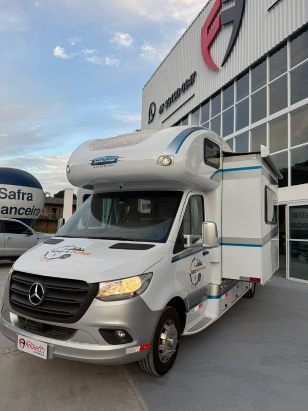MERCEDES-BENZ Sprinter 2.0 CDI TURBO DIESEL FURGÃO 517 CHASSI LONGO