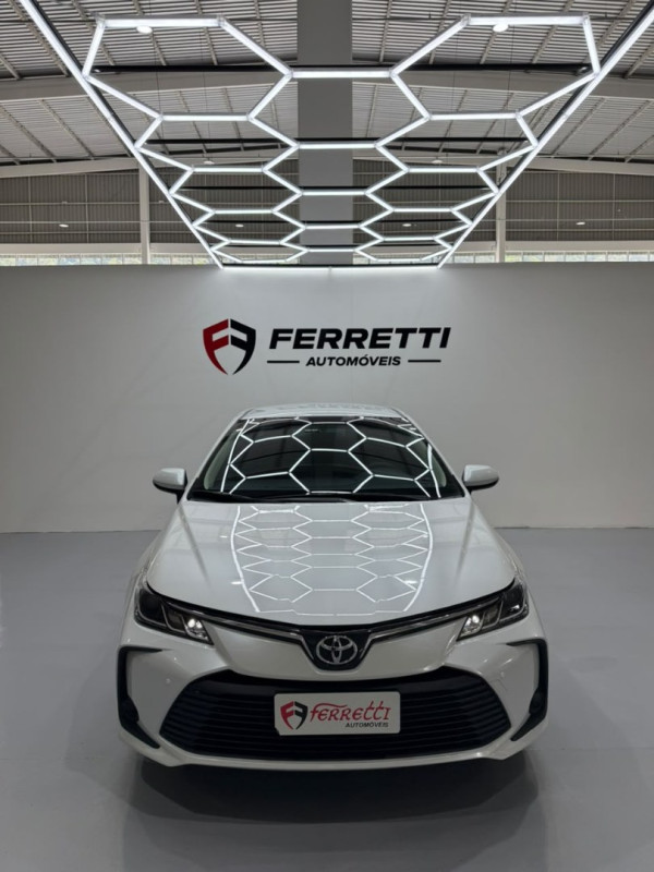 TOYOTA Corolla 2.0 16V 4P FLEX GLI DIRECT SHIFT AUTOMÁTICO CVT