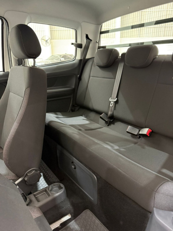 VOLKSWAGEN Saveiro 1.6 16V FLEX MSI ROBUST CABINE DUPLA