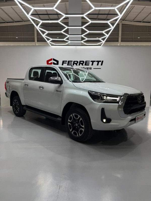 Hilux Caminhonete 2.8 16V SRX 4X4 TURBO DIESEL CABINE DUPLA AUTOMÁTICO