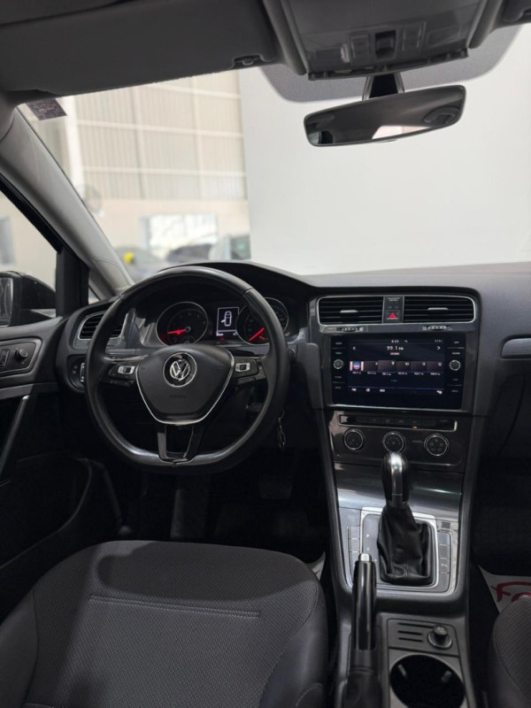 VOLKSWAGEN Golf 1.0 12V 4P FLEX 200 TSI COMFORTLINE AUTOMÁTICO TIPTRONIC
