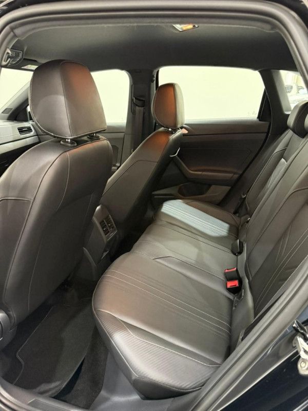 VOLKSWAGEN Nivus 1.0 4P FLEX 200 TSI HIGHLINE TURBO AUTOMÁTICO