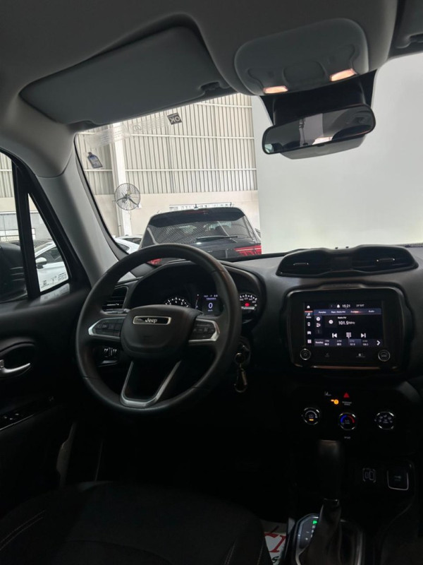 JEEP Renegade 1.3 16V 4P FLEX T270 SPORT TURBO AUTOMÁTICO