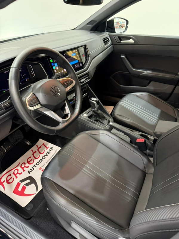 VOLKSWAGEN Nivus 1.0 4P FLEX 200 TSI HIGHLINE TURBO AUTOMÁTICO