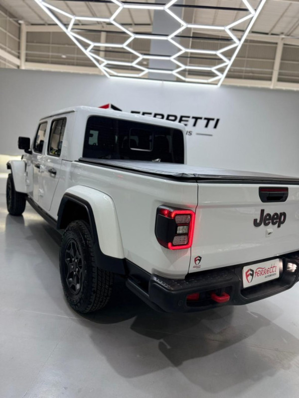 JEEP Gladiador 3.6 V6 32V 4P RUBICON 4X4 AUTOMÁTICO