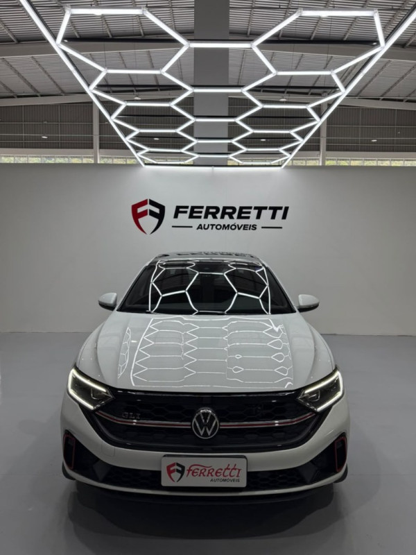 VOLKSWAGEN Jetta 2.0 4P 350 TSI GLI AUTOMÁTICO DSG