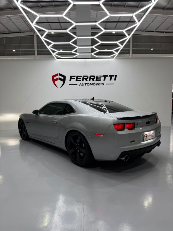 CHEVROLET Camaro 6.2 V8 32V 2SS COUPÉ AUTOMÁTICO