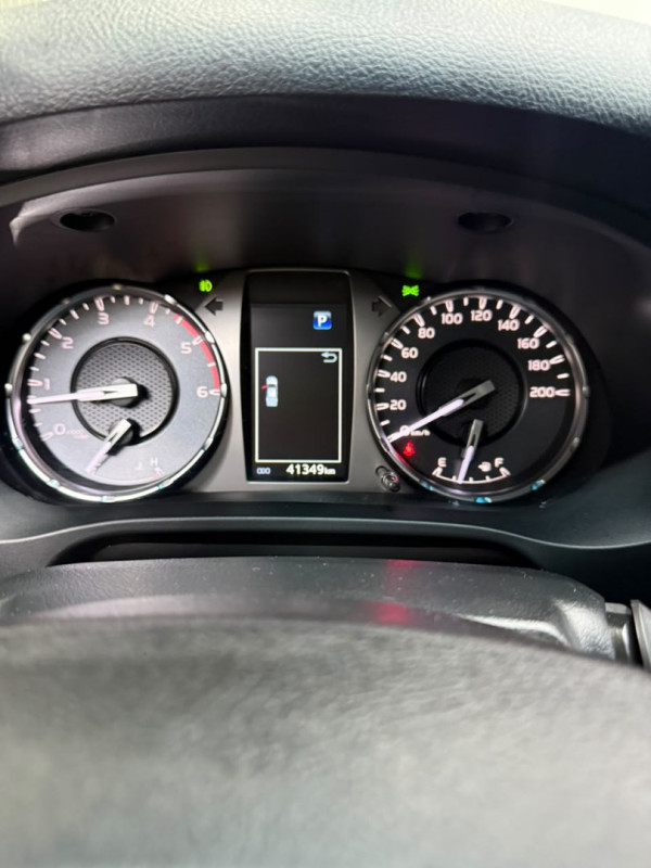 TOYOTA Hilux Caminhonete 2.8 16V SRX 4X4 TURBO DIESEL CABINE DUPLA AUTOMÁTICO