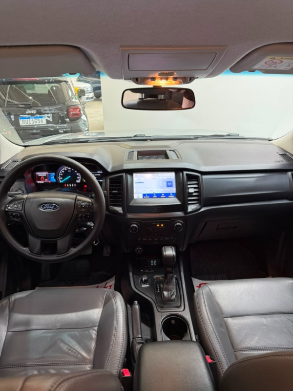 FORD Ranger 2.2 16V XLS DIESEL CABINE DUPLA AUTOMÁTICO