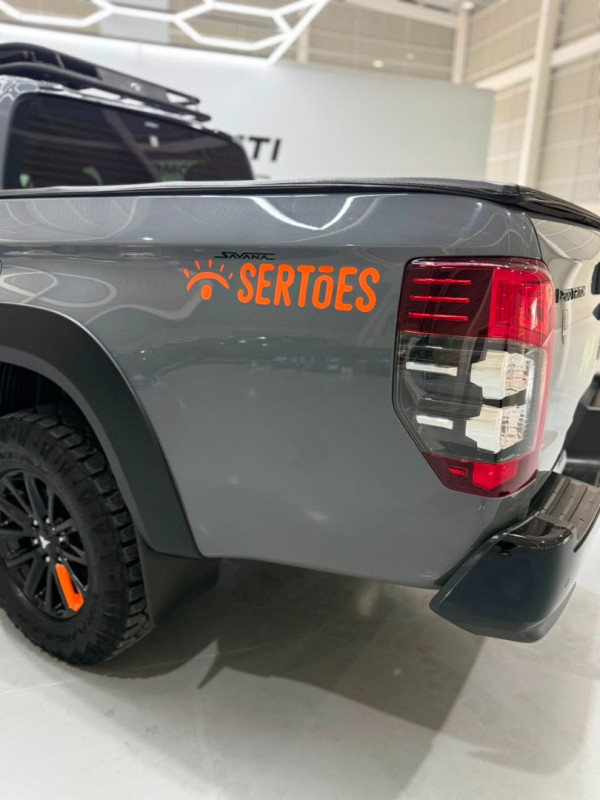 MITSUBISHI L 200 Triton 2.4 16V SPORT SAVANA SERTÕES 4X4 CABINE DUPLA TURBO DIESEL AUTOMÁTICO