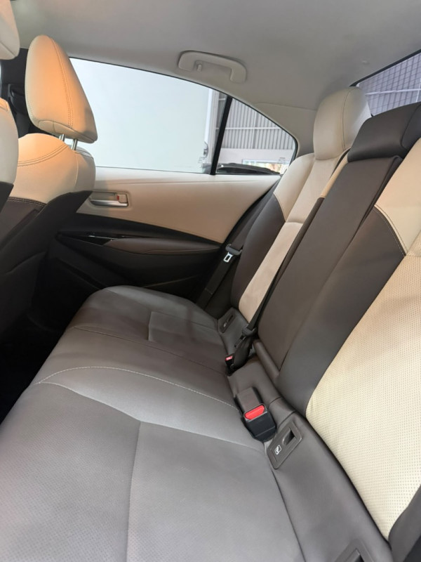 TOYOTA Corolla 1.8 16V 4P FLEX HÍBRIDO ALTIS A PREMIUM AUTOMÁTICO CVT