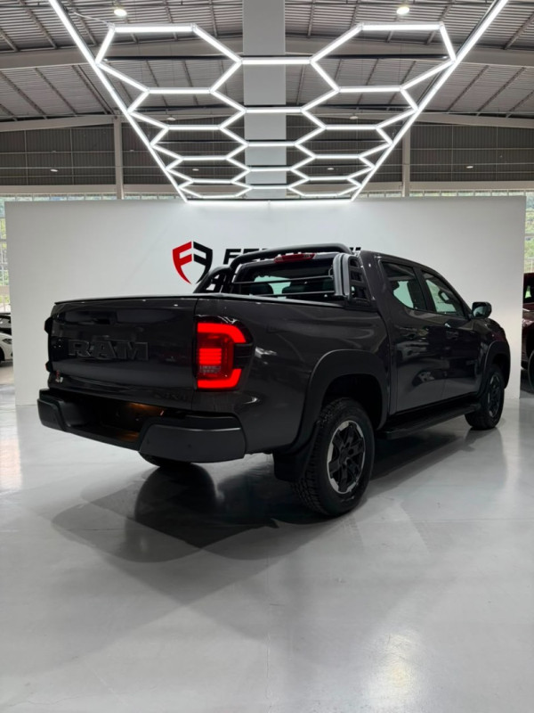 RAM Dakota 2.2 4P TURBO DIESEL WARLOCK 4X4 AUTOMÁTICO