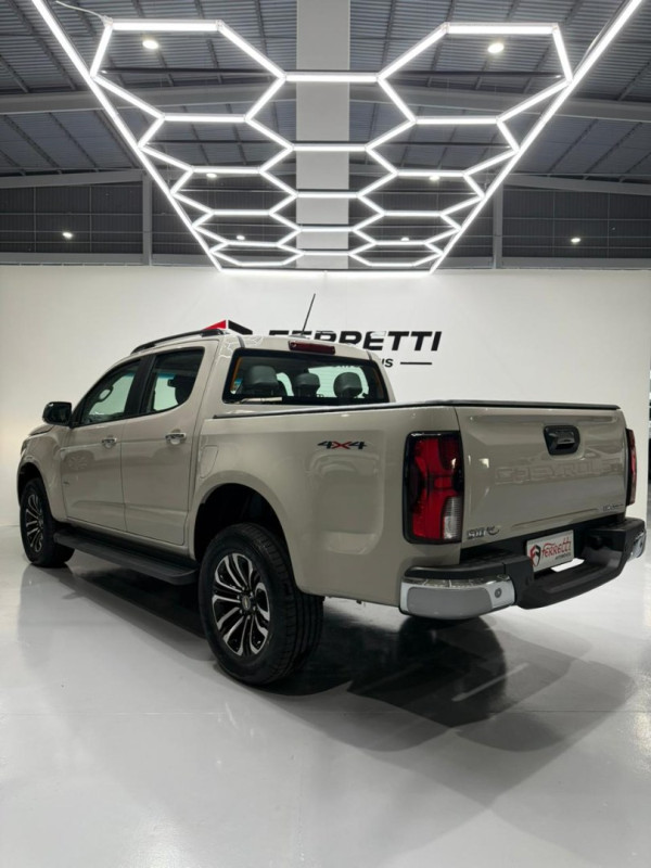 CHEVROLET S10 2.8 16V LTZ CABINE DUPLA 4X4 TURBO DIESEL AUTOMÁTICO