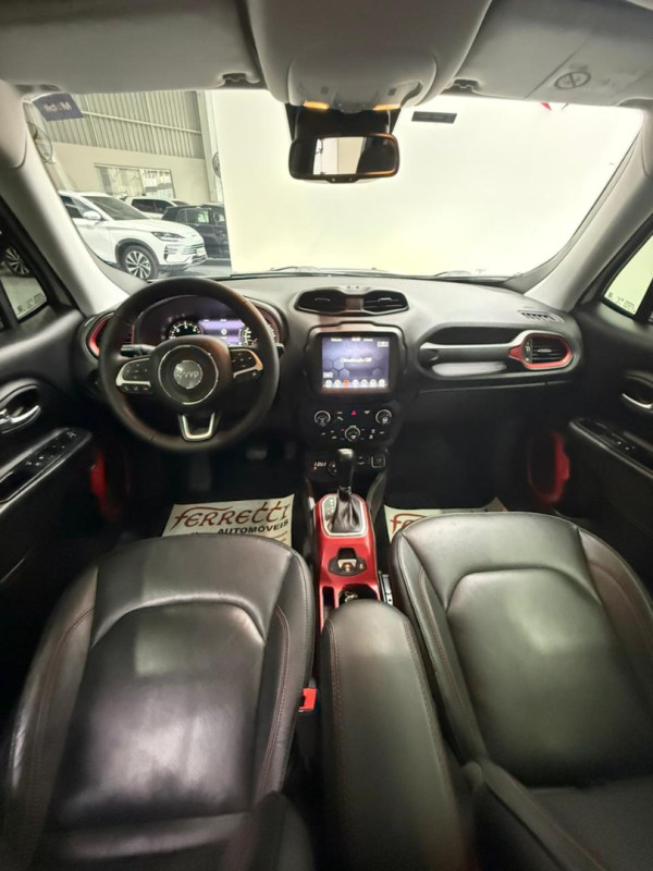 JEEP Renegade 2.0 16V 4P TURBO DIESEL TRAILHAWK 4X4 AUTOMÁTICO