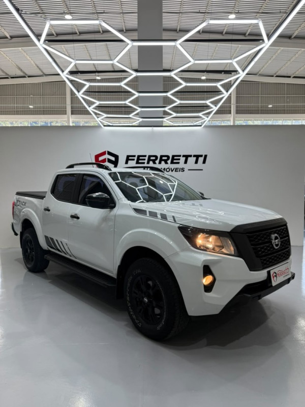 Frontier 2.3 ATTACK CABINE DUPLA 4X4 BI-TURBO DIESEL AUTOMÁTICO