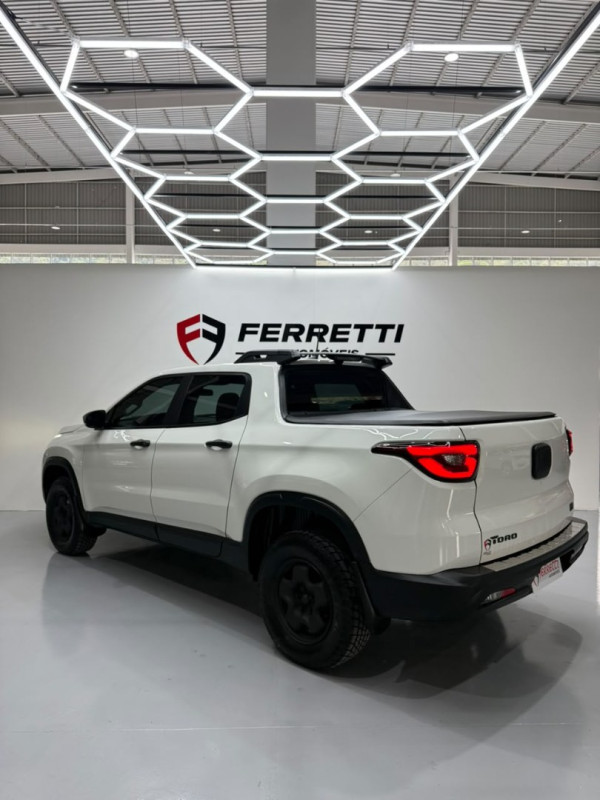 FIAT Toro 1.3 16V 4P FLEX 270 TURBO ENDURANCE AUTOMÁTICO