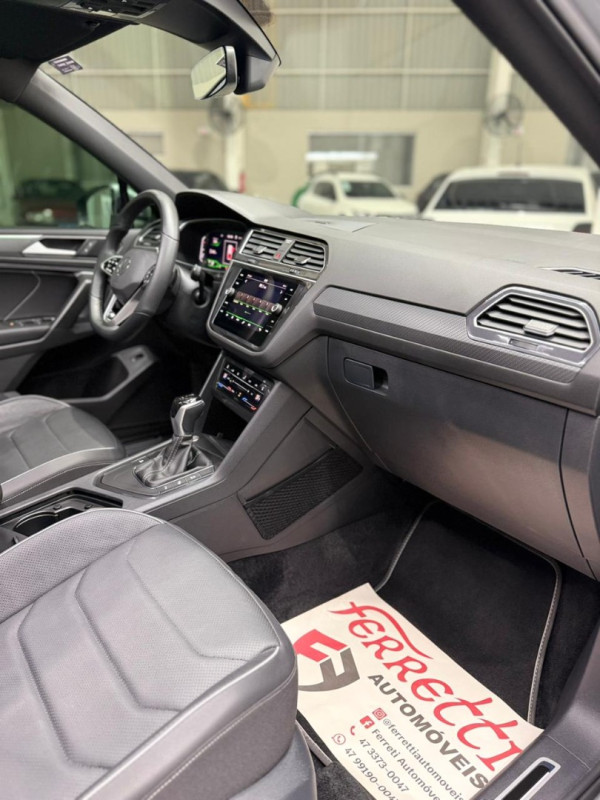 VOLKSWAGEN Tiguan 2.0 16V 4P TSI 300 TURBO R-LINE AUTOMÁTICO