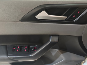Virtus 1.0 4P 200 TSI FLEX COMFORTLINE AUTOMÁTICO