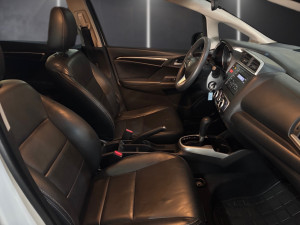 Fit 1.4 4P LX AUTOMÁTICO