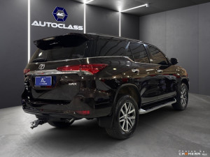 Hilux SW4 2.8 16V 4P SRX 4X4 7 LUGARES TURBO DIESEL AUTOMÁTICO