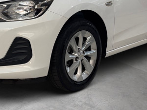 Onix Sedan 1.0 4P FLEX LT PLUS TURBO