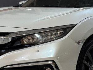 Civic 1.5 16V 4P TOURING TURBO AUTOMÁTICO CVT