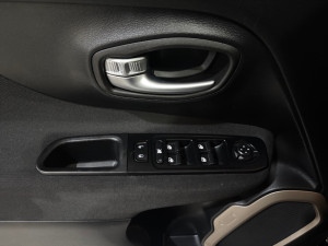 Renegade 1.8 16V 4P FLEX AUTOMÁTICO
