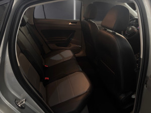 Virtus 1.0 4P 200 TSI FLEX COMFORTLINE AUTOMÁTICO