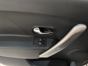 Sandero 1.6 4P FLEX DYNAMIQUE