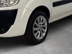 Doblo 1.4 4P FLEX ATTRACTIVE 7 LUGARES