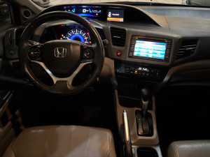 Civic 1.8 16V 4P FLEX EXS AUTOMÁTICO