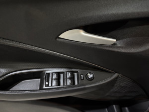 Onix Hatch 1.0 4P FLEX LTZ TURBO AUTOMÁTICO