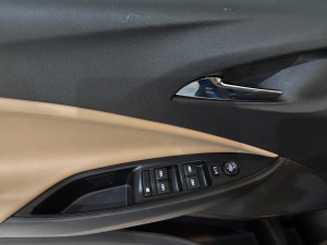 Onix Sedan 1.0 4P FLEX PREMIER PLUS TURBO AUTOMÁTICO