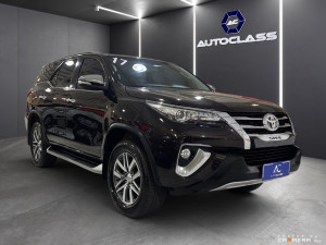 Hilux SW4 2.8 16V 4P SRX 4X4 7 LUGARES TURBO DIESEL AUTOMÁTICO