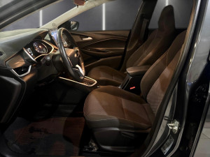 Onix Hatch 1.0 4P FLEX LTZ TURBO AUTOMÁTICO