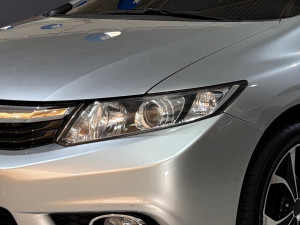 Civic 1.8 16V 4P FLEX EXS AUTOMÁTICO