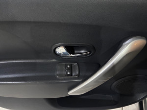 Sandero 1.6 16V 4P FLEX SCE STEPWAY EXPRESSION