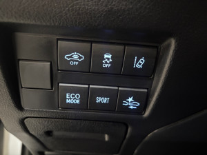 Yaris Sedan 1.5 16V 4P FLEX XS CONNECT MULTIDRIVE AUTOMÁTICO CVT