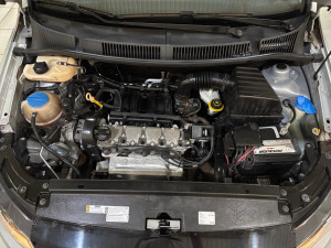VOLKSWAGEN Fox 1.6 4P COMFORTLINE FLEX