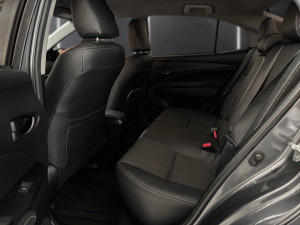 Yaris Sedan 1.5 16V 4P FLEX XL PLUS TECH MULTIDRIVE AUTOMÁTICO CVT