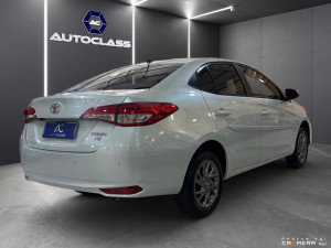 Yaris Sedan 1.5 16V 4P FLEX XS CONNECT MULTIDRIVE AUTOMÁTICO CVT