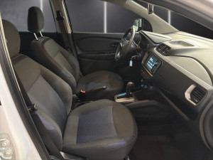 Spin 1.8 4P FLEX LT AUTOMÁTICO