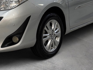 TOYOTA Yaris Sedan 1.5 16V 4P FLEX XL